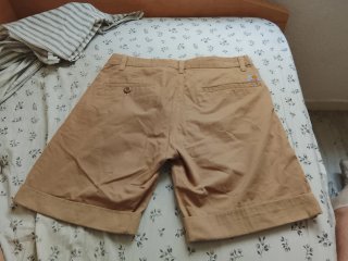 Pantalón corto