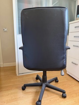 Silla de escritorio negra