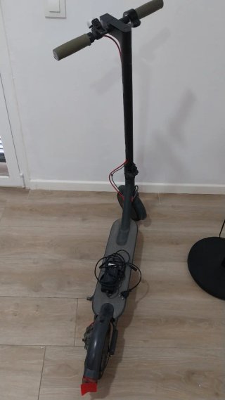 Patinete Eléctrico Gris