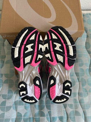 Asics Gel Kayano 14 Talla 43.5 Rosa/Plata