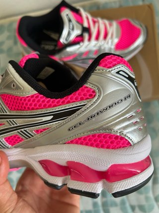 Asics Gel Kayano 14 Talla 43.5 Rosa/Plata