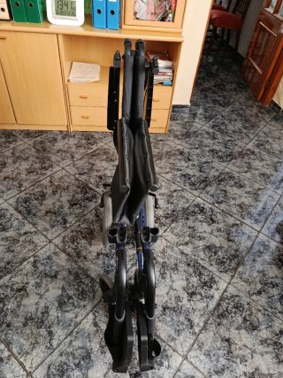 Silla de ruedas para espacios reducidos