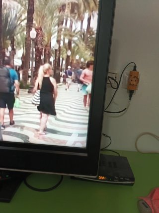 Televisión grande Sony