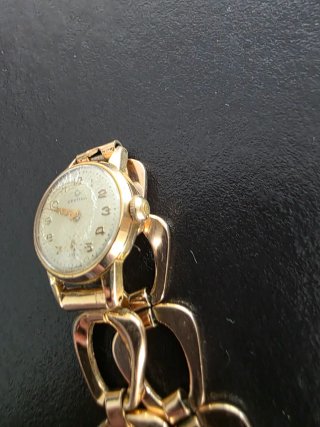 Reloj Certina Vintage Dorado