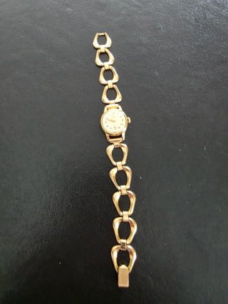 Reloj Certina Vintage Dorado