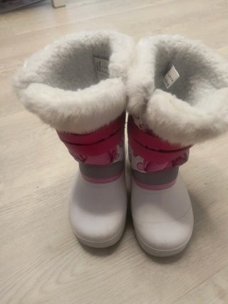 Lote 2 pares botas nieve infantiles