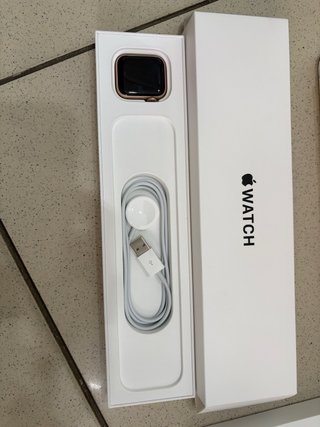Apple Watch SE 40mm Oro Aluminio Blanco