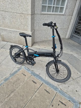 Bicicleta eléctrica plegable btwin
