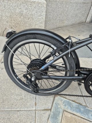 Bicicleta eléctrica plegable btwin