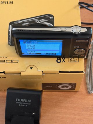 Fujifilm FinePix JZ200 Cámara Digital Negra