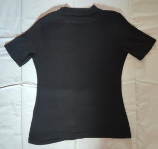 Camiseta negra básica punto canalé elástica