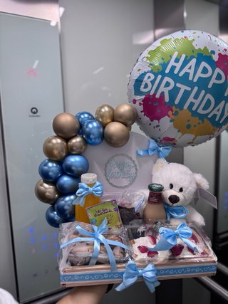 Cesta sorpresa cumpleaños