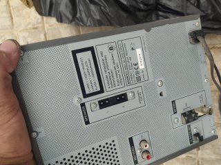 Altavoces Sony Marrones y Plateados