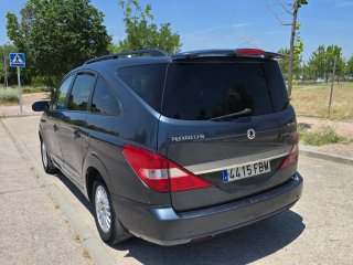 SsangYong Rodius 7 amplias plazas