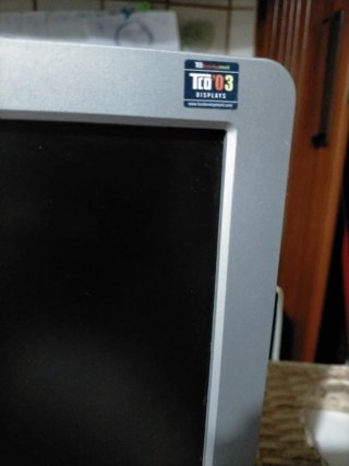 Monitor HP L1750 Plata y Negro
