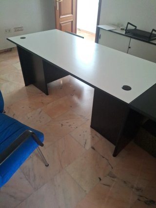 Mesas de oficina L - Madera y Metal