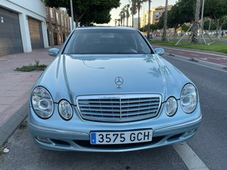 Mercedes-Benz Clase E 2004