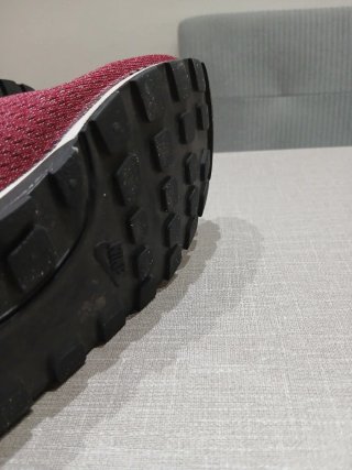 Zapatillas Nike Rojas y Negras