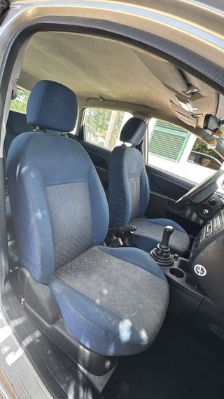Ford Fiesta 2004