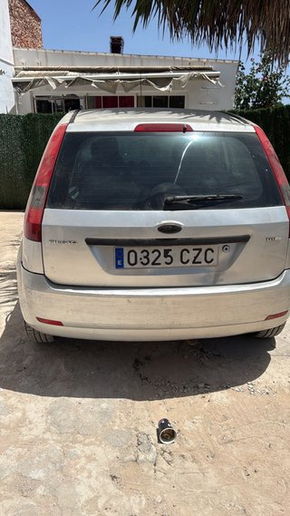 Ford Fiesta 2004