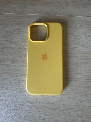 Funda iPhone 15 Pro Max con manzanita