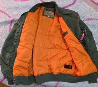 Chaqueta Alpha Industries Verde Militar