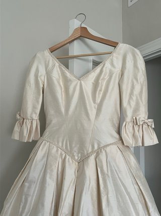 Vestido de Novia Beige