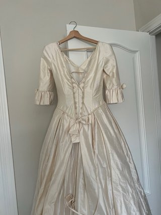 Vestido de Novia Beige