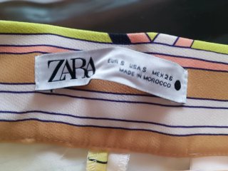 Pantalón corto Zara Talla S Estampado
