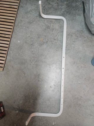 Colgador metálico blanco