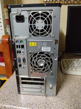 Servidor HP Proliant ML110 G6