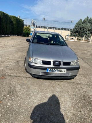 SEAT Ibiza stella 2001 gasolina