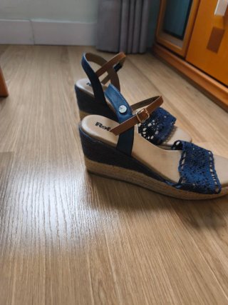 Sandalias cuña esparto azul Refresh