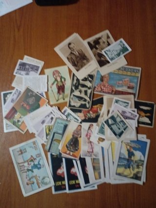 Lote de cromos y publicidad antigua