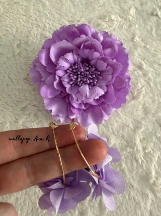 Conjunto flamenca pendientes de aro y flor lila