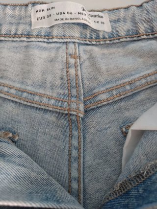 Shorts vaqueros Stradivarius