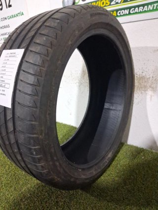 245 40 19 98Y FIRESTONE ROADHAWK 2
