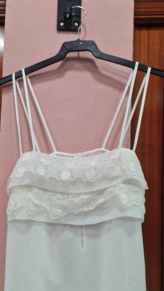 Conjunto de camisón y bata en tul