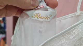Conjunto de camisón y bata en tul