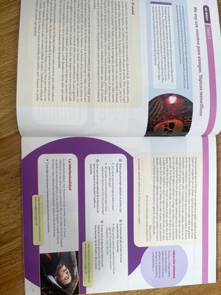 Lengua Castellana y Literatura, 2 ESO, Proyecto...