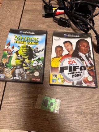 Nintendo GameCube + accessori + 2 Giochi