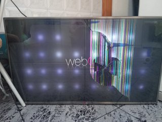 Televisión 42 pulgadas LG con golpe