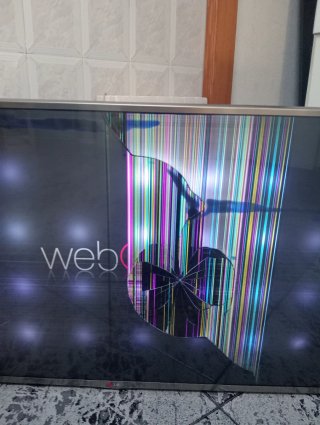 Televisión 42 pulgadas LG con golpe