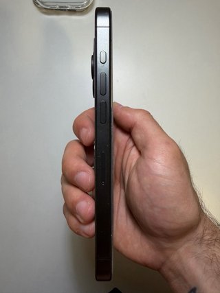 iPhone 15 Pro Negro