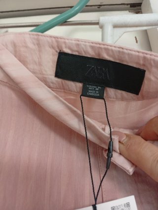 Falda Zara XL Rosa Rayas Volante