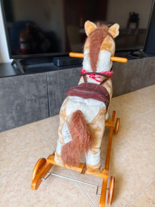 Caballito mecedora infantil con ruedas