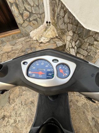 Yamaha Cygnus 125 Plata Automática