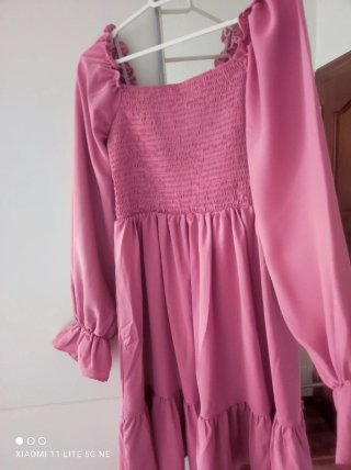Vestido rosa manga larga