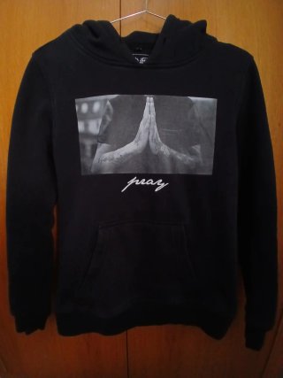 Sudadera Negra Pray