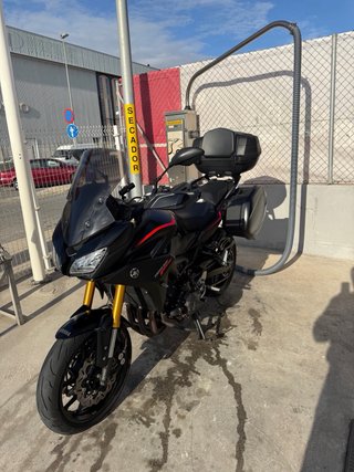 Yamaha Tracer 900 GT Negra